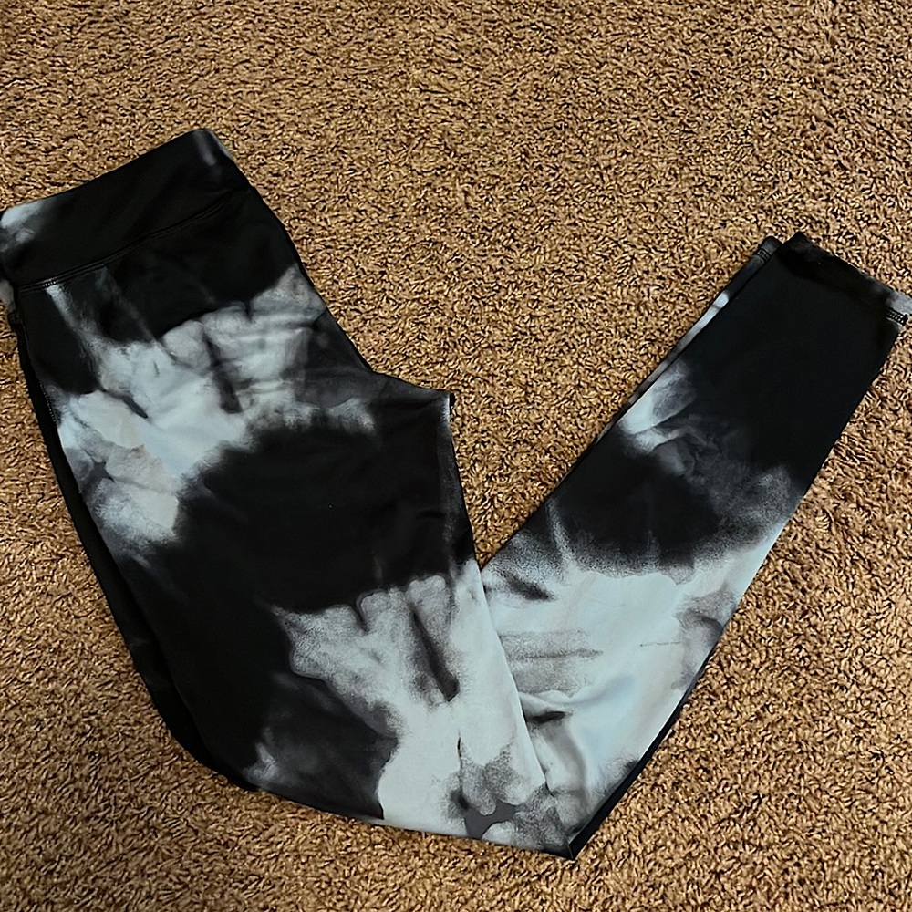 Champion DuoDry Womens Small leggings.